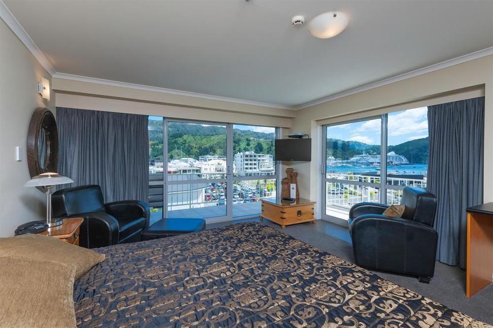 Picton Beachcomber Inn