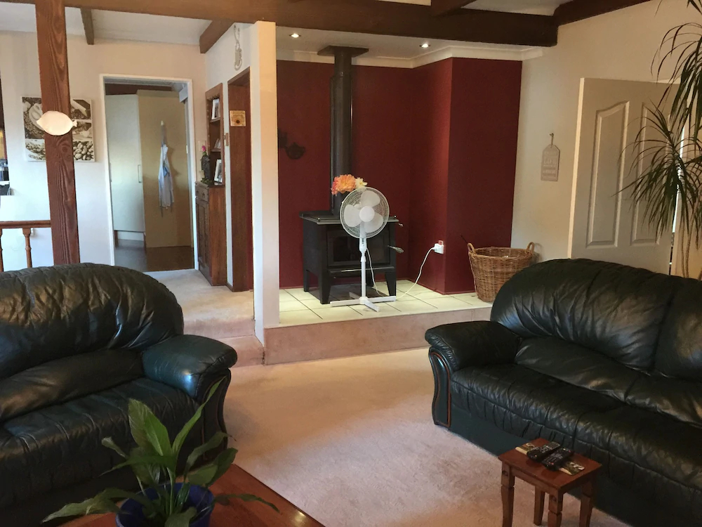 Sounds Vista Bed & Breakfast