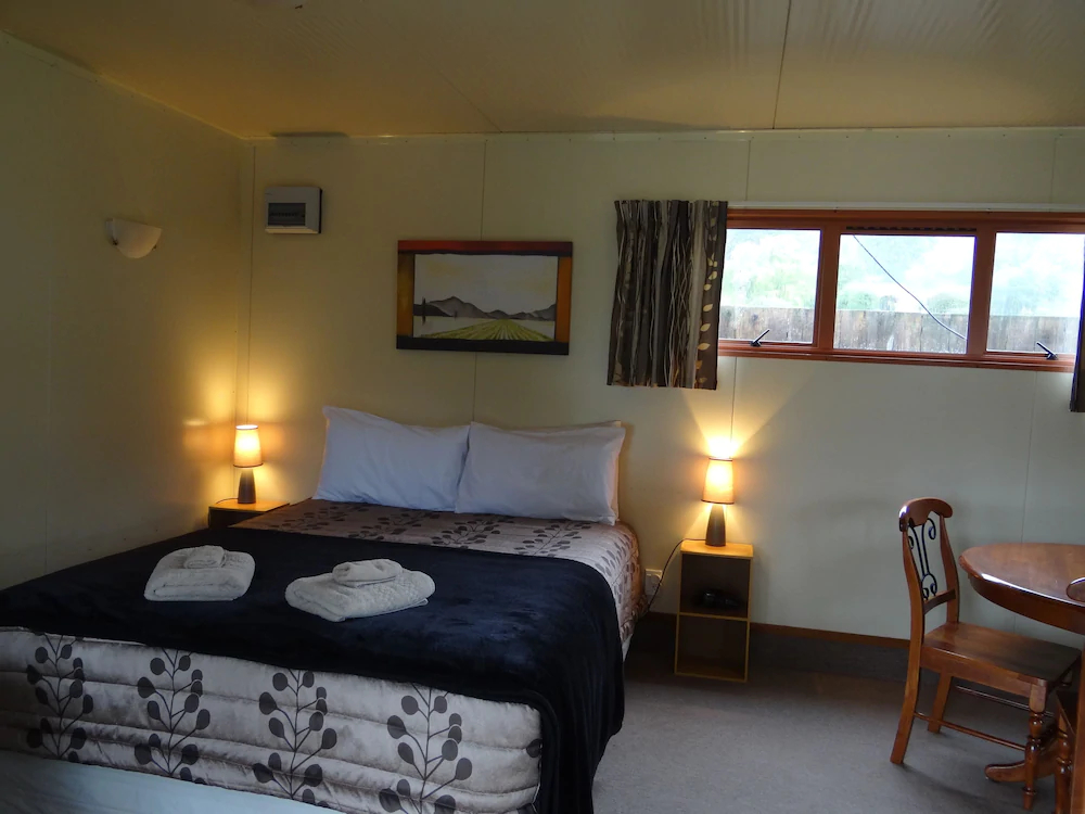 Waikawa Bay Holiday Park