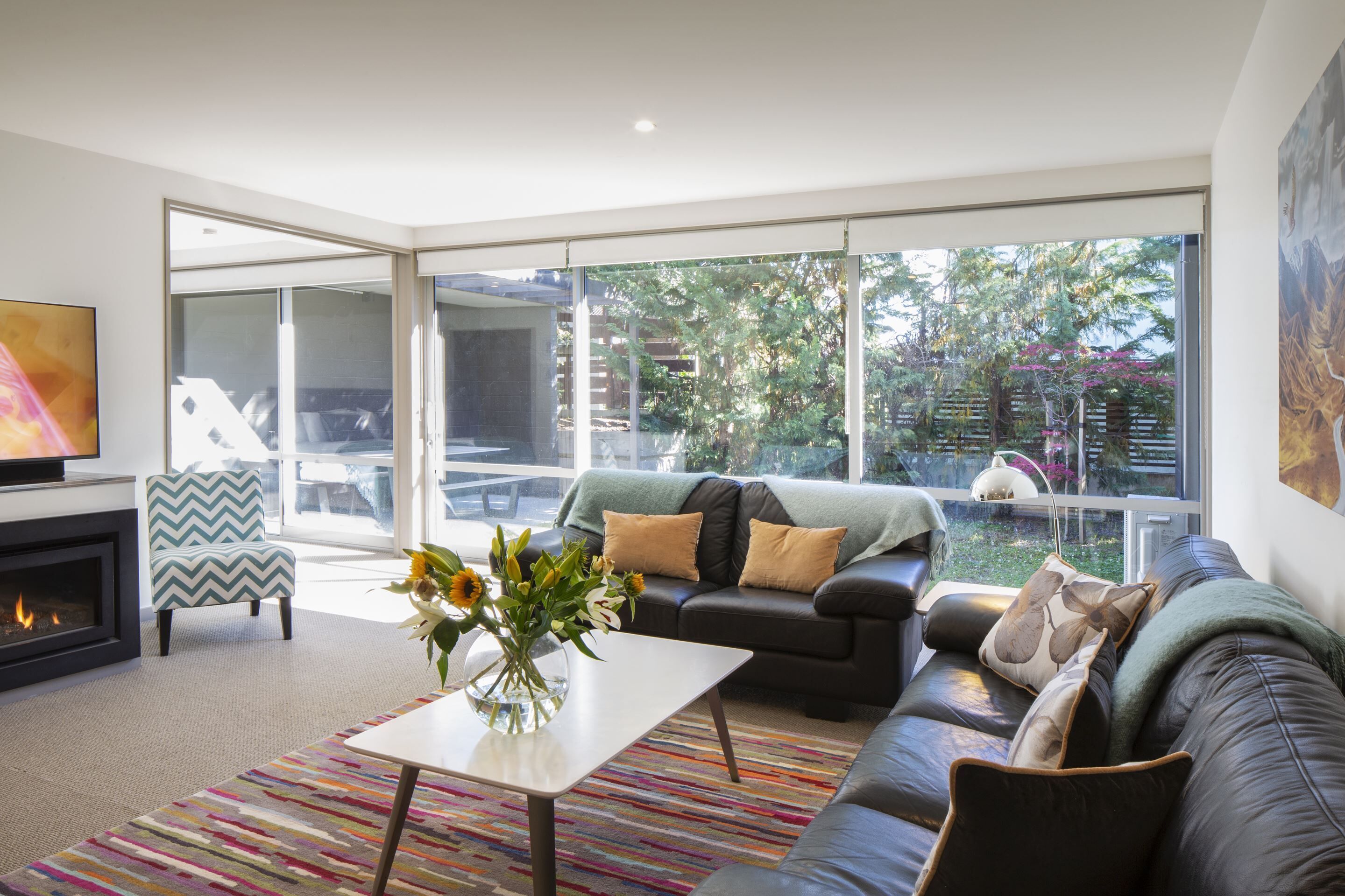 22 Hallenstein Apartments by Staysouth