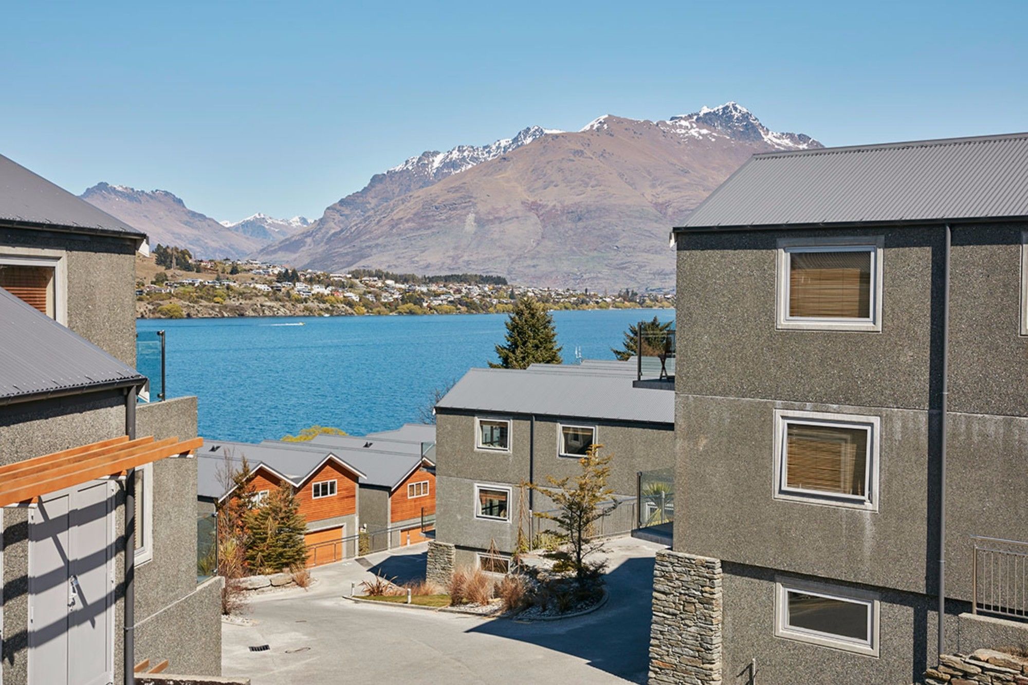 Lakefront Villas