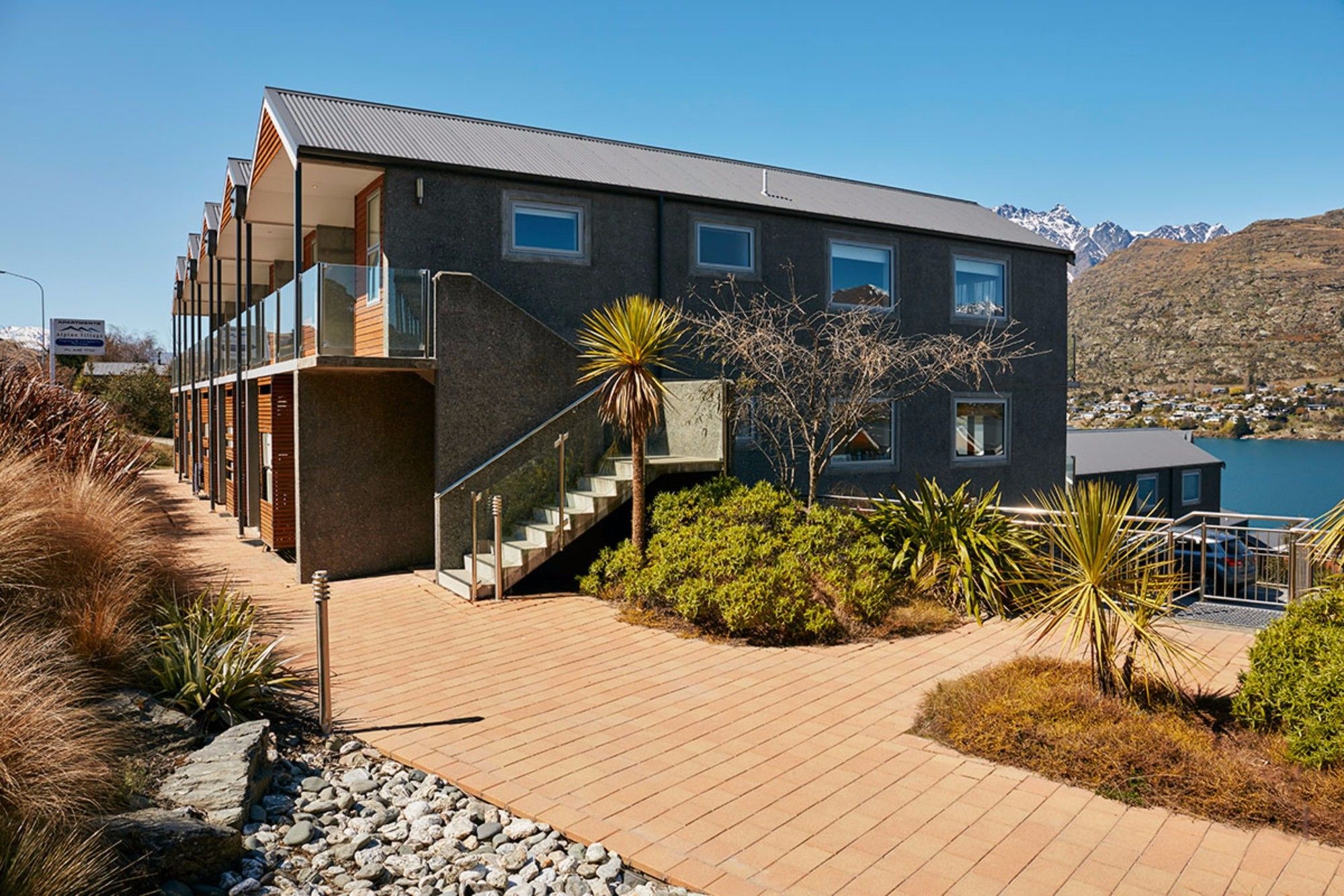 Lakefront Villas