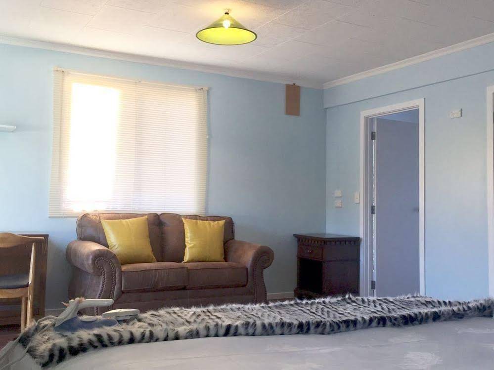 Aquarius De Lavender Lake View B&B