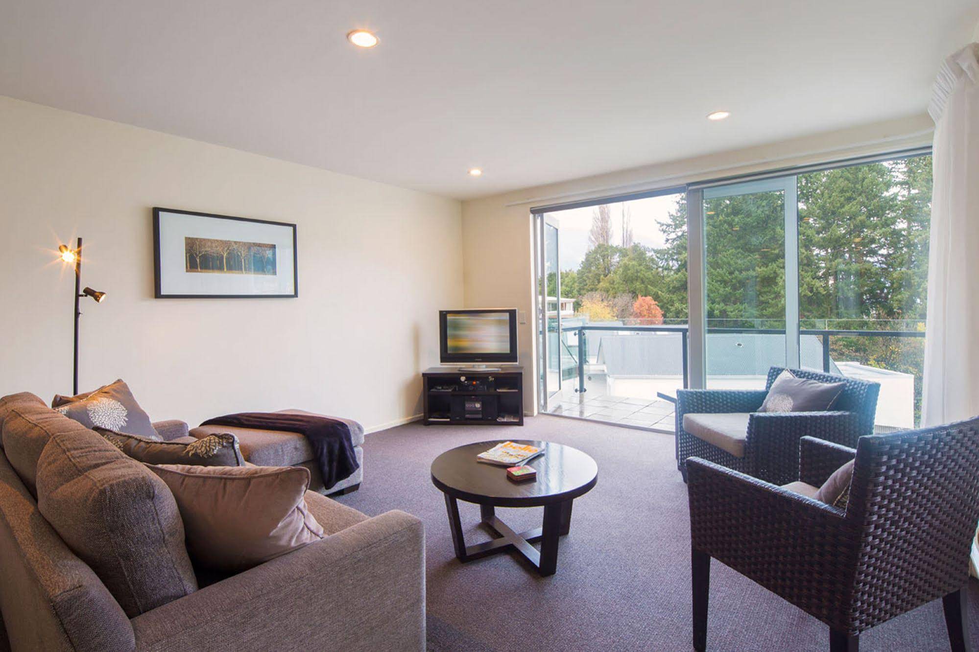 Blue Peaks Apartments
