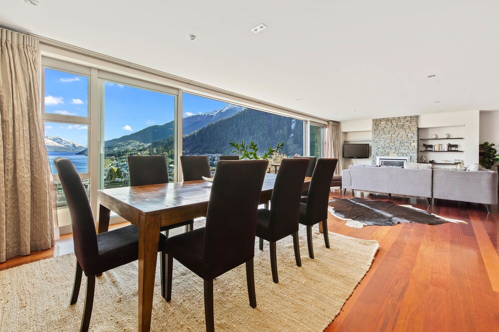 Catalina's Luxury Apartments