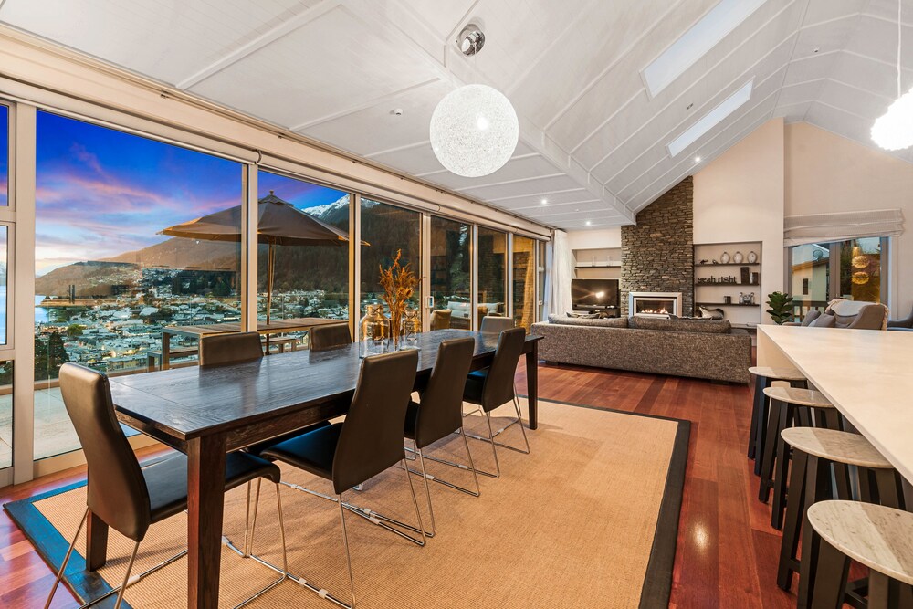 Catalina's Luxury Apartments