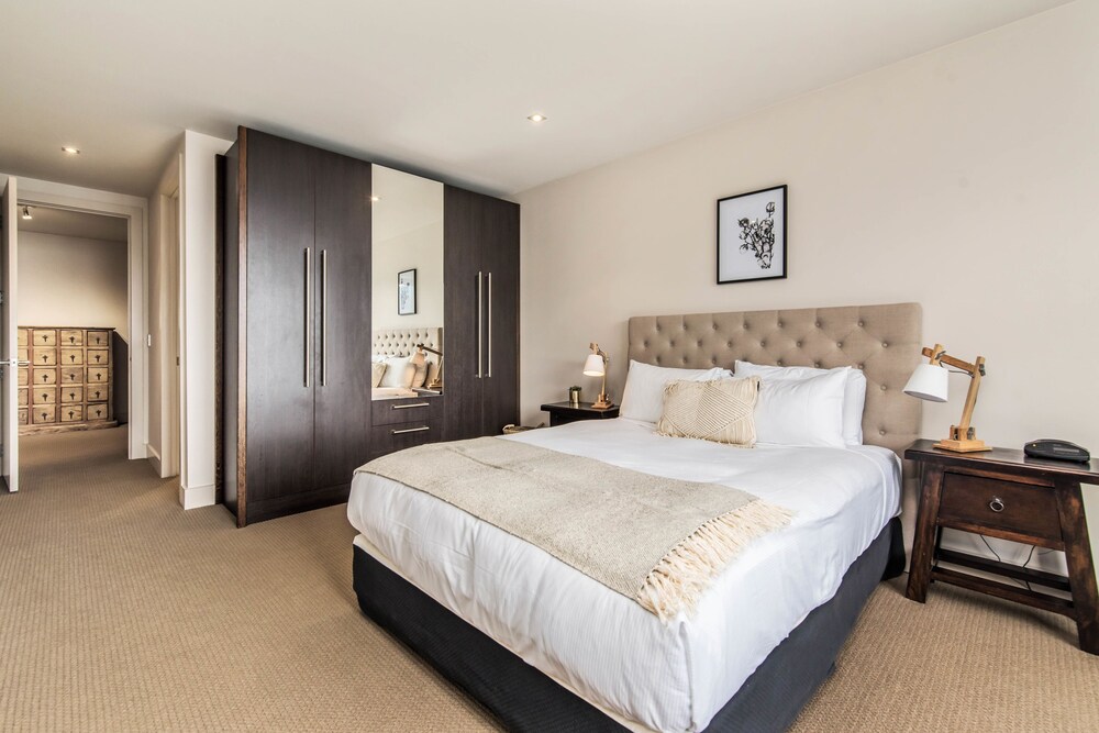 Catalina's Luxury Apartments