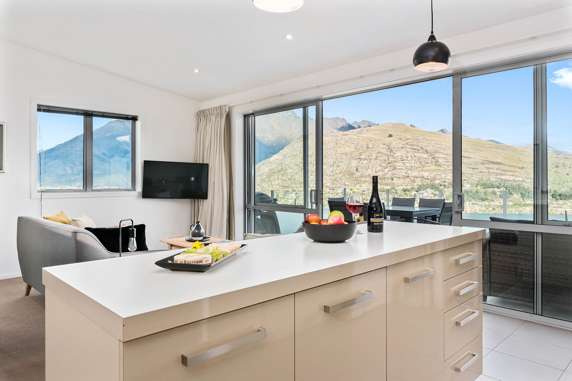 Contemporary Hilltop Abode