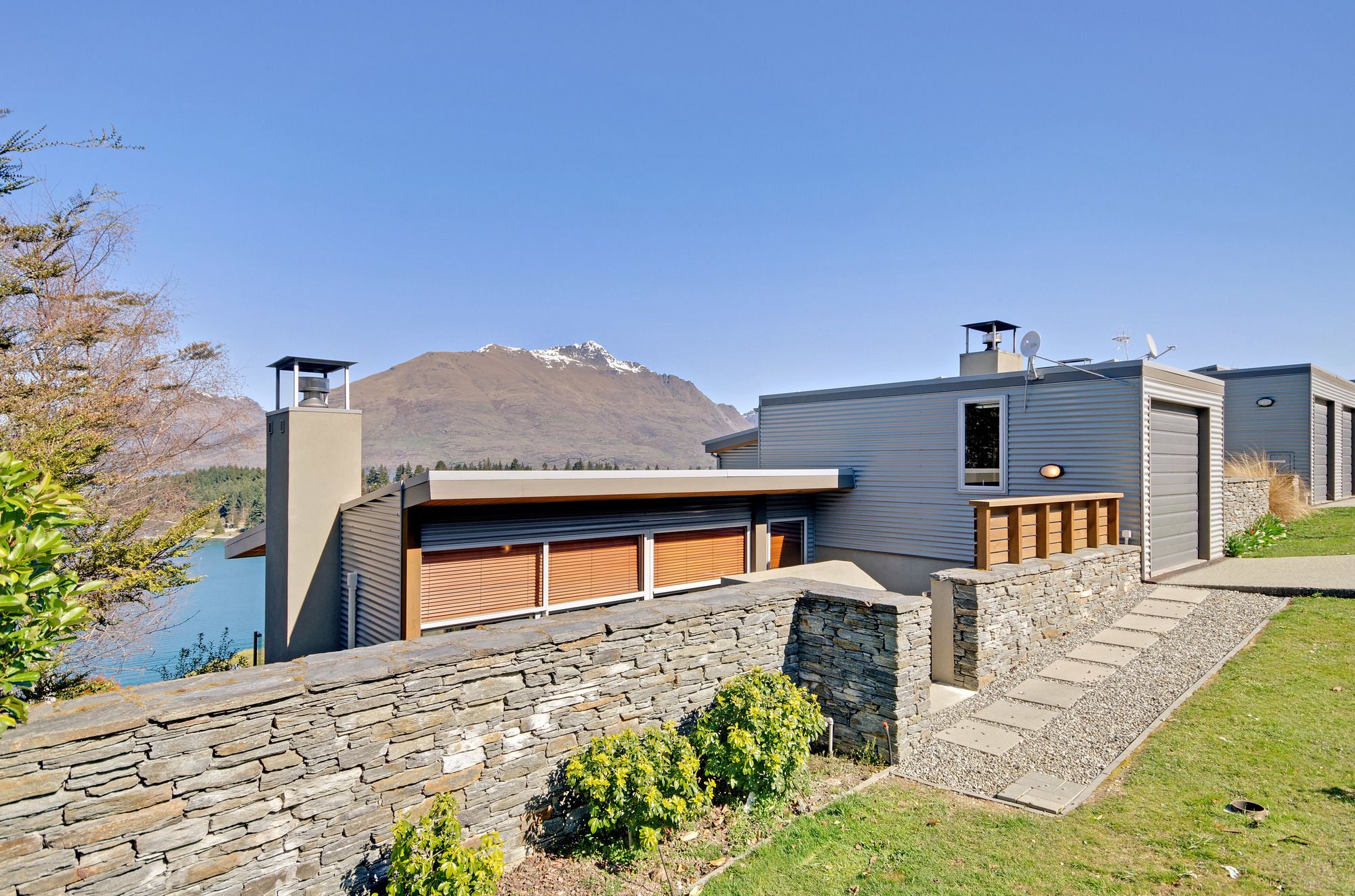 Grand views on Earnslaw