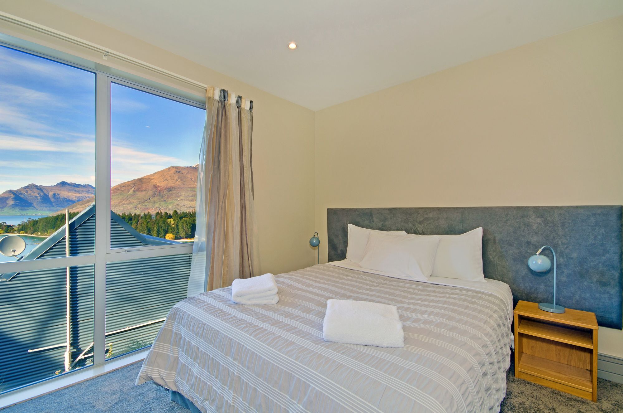 Grand views on Earnslaw
