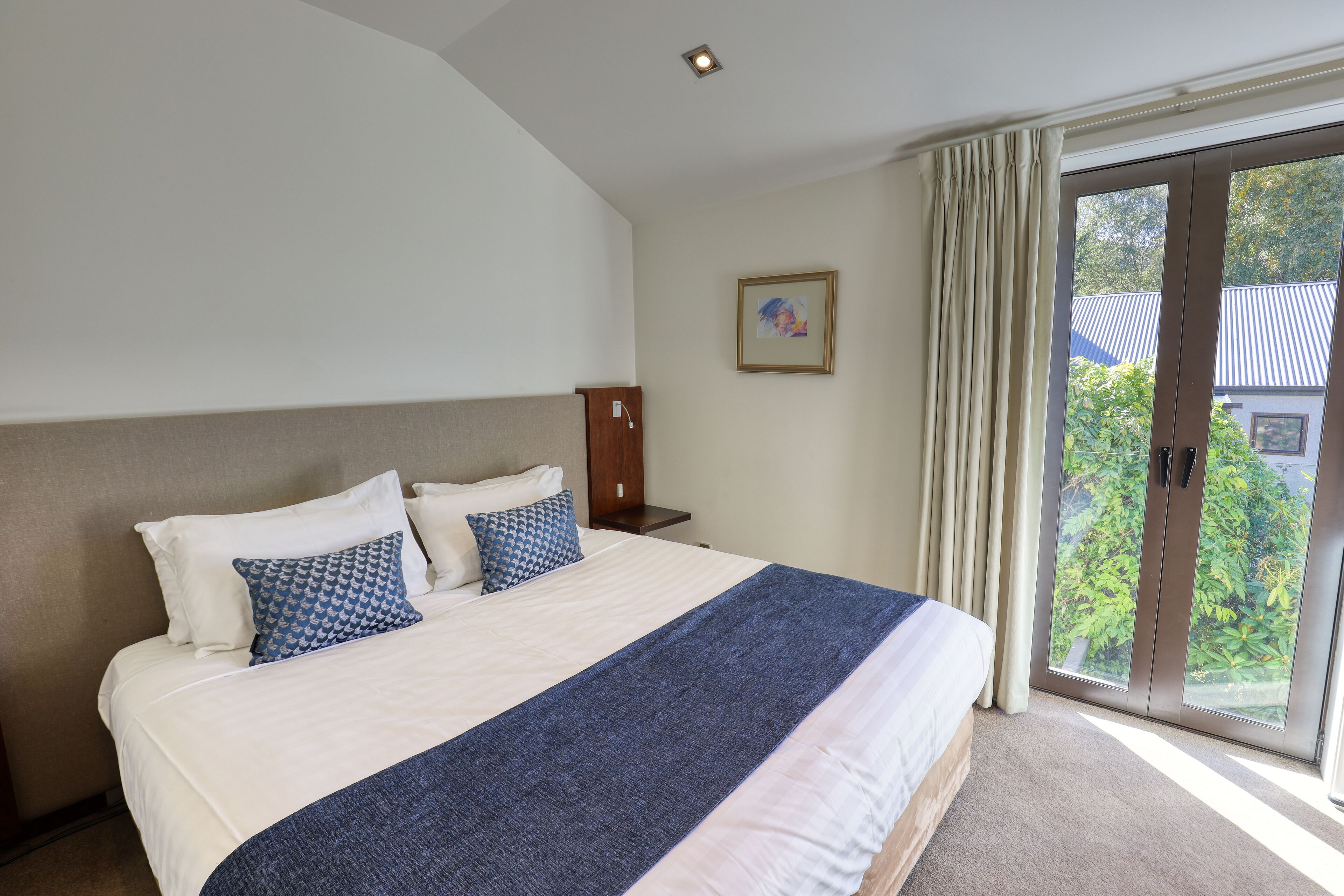 Garden Court Suites and Apartments