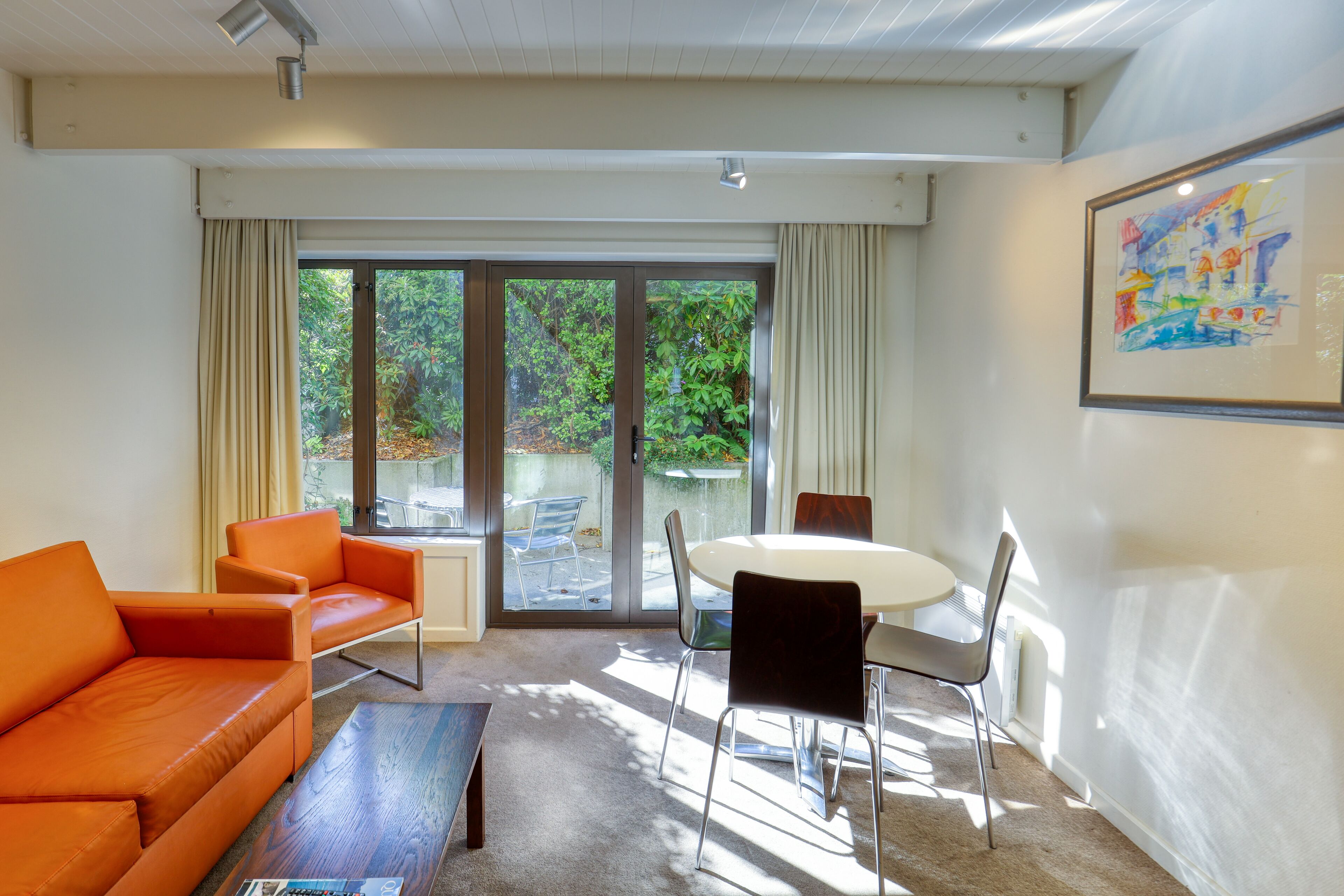 Garden Court Suites and Apartments