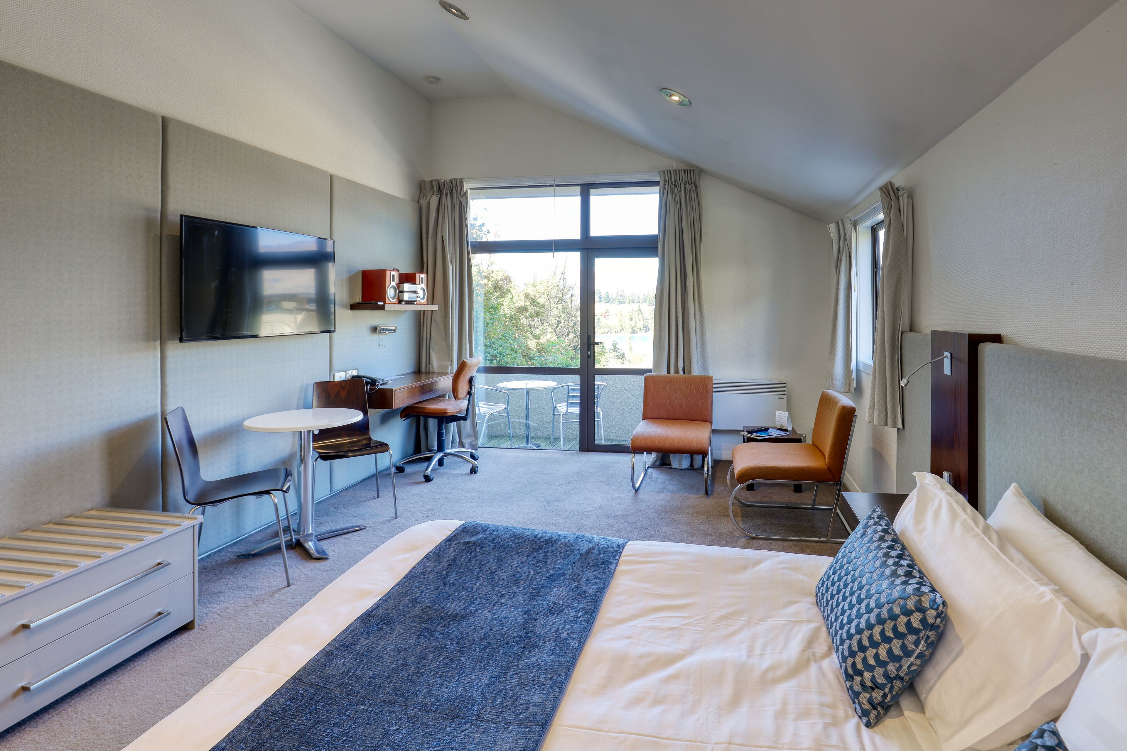 Garden Court Suites and Apartments