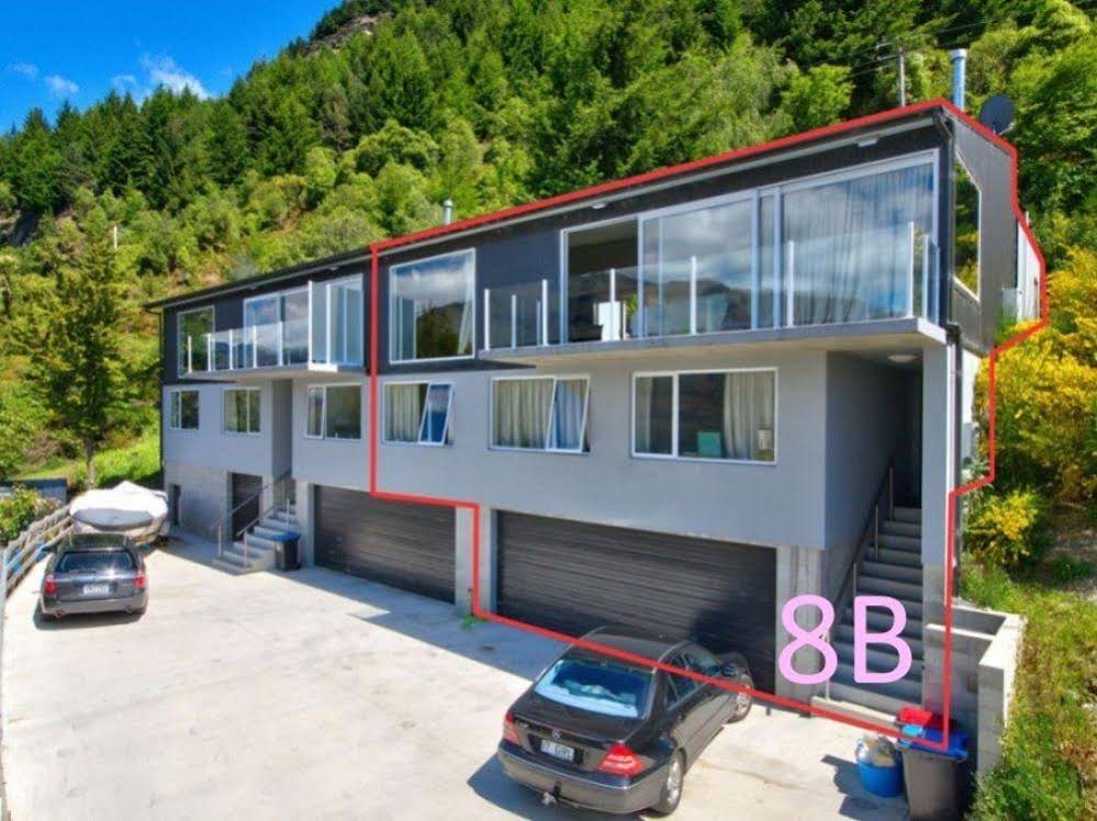 Gemini Lake View Villa