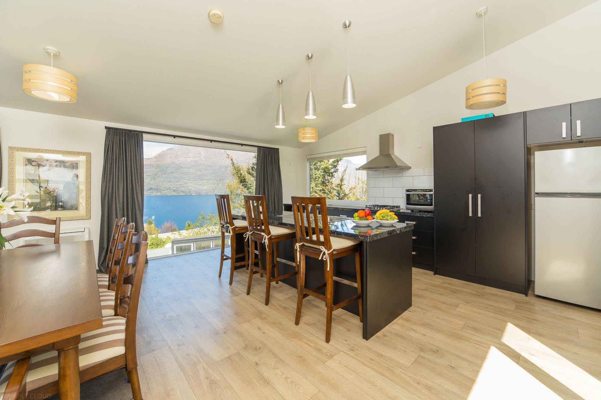Gemini Lake View Villa