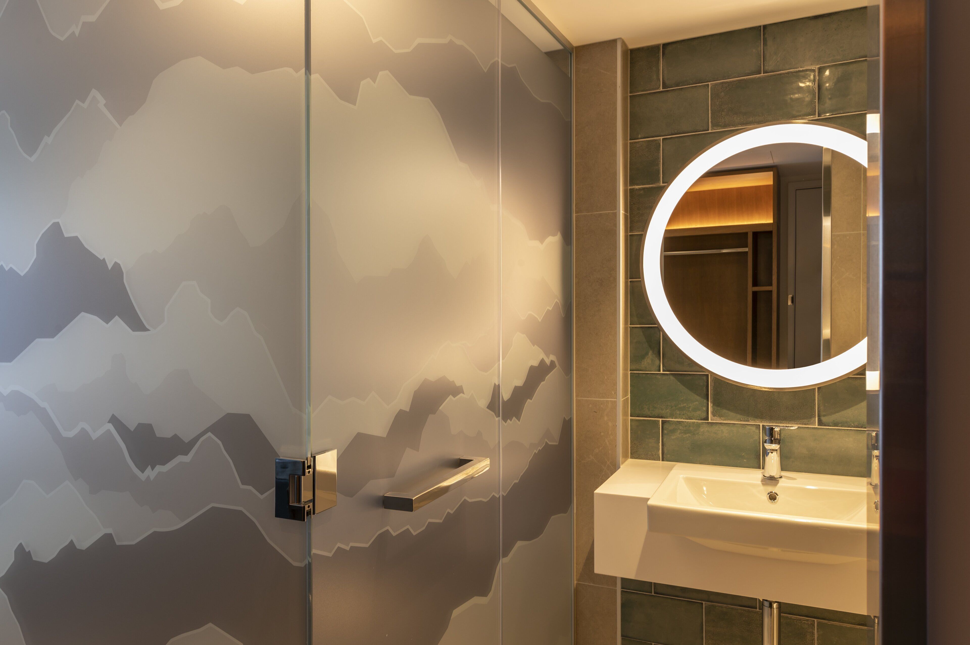 Holiday Inn Express & Suites Queenstown