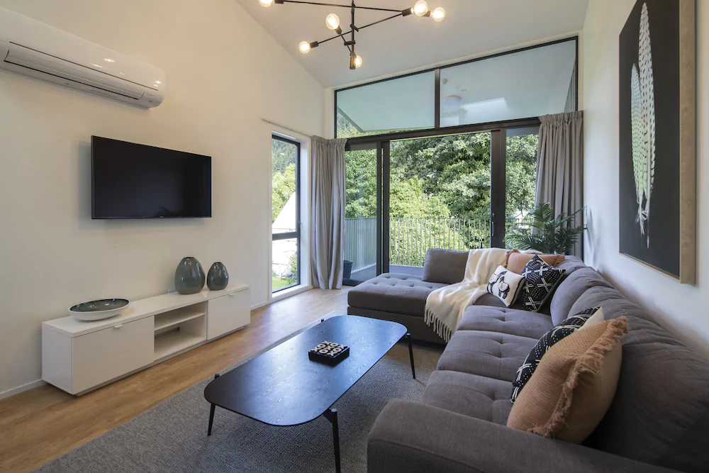 Koura Apartments