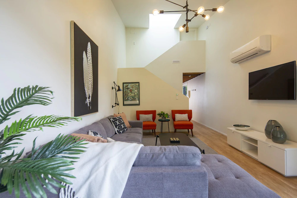 Koura Apartments