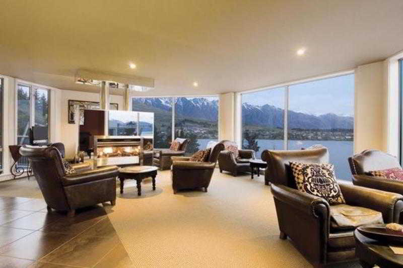 Oaks Club Resort