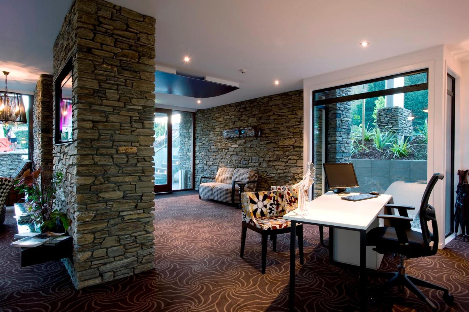 Queenstown Park Boutique