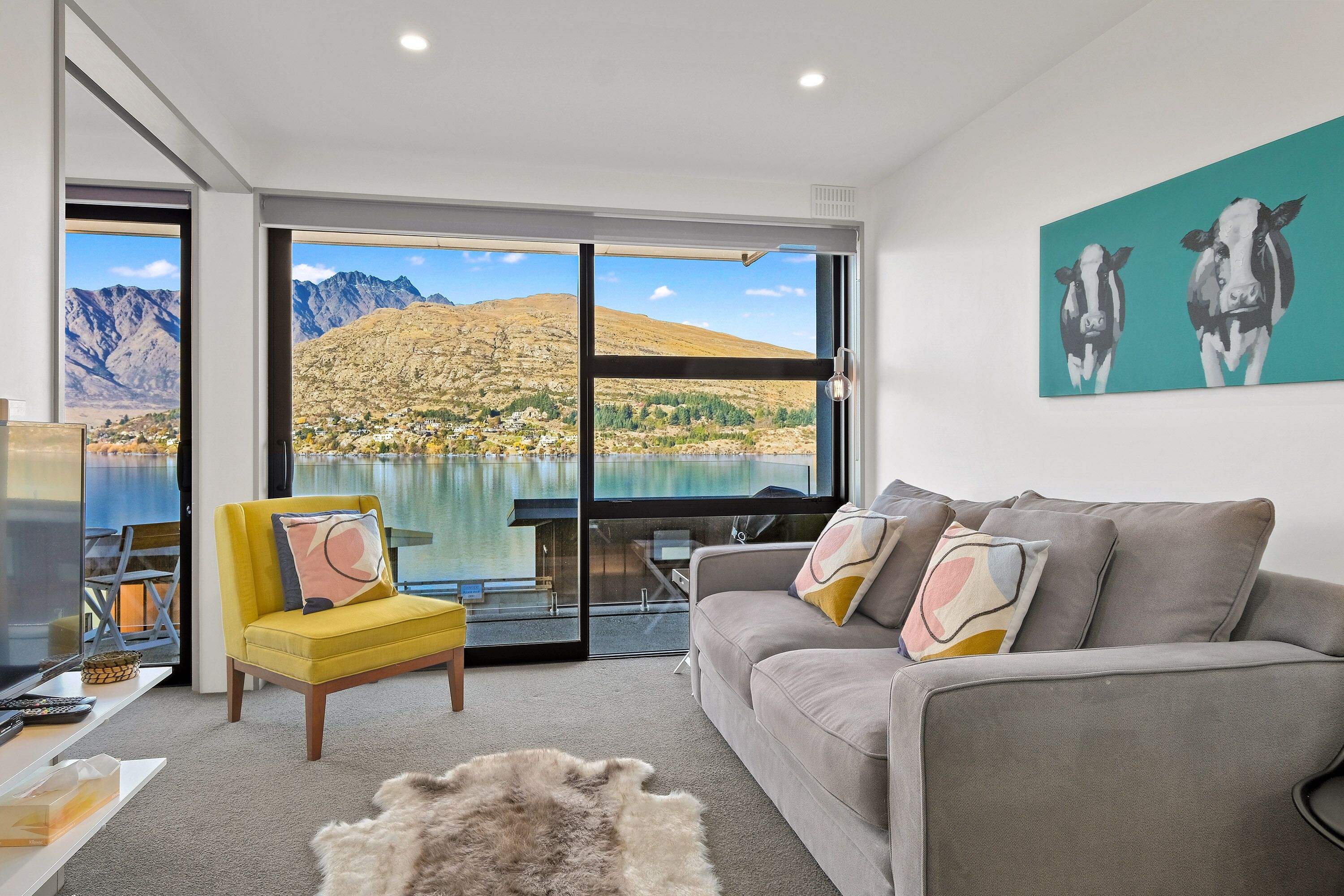 Residence du Lac by Staysouth