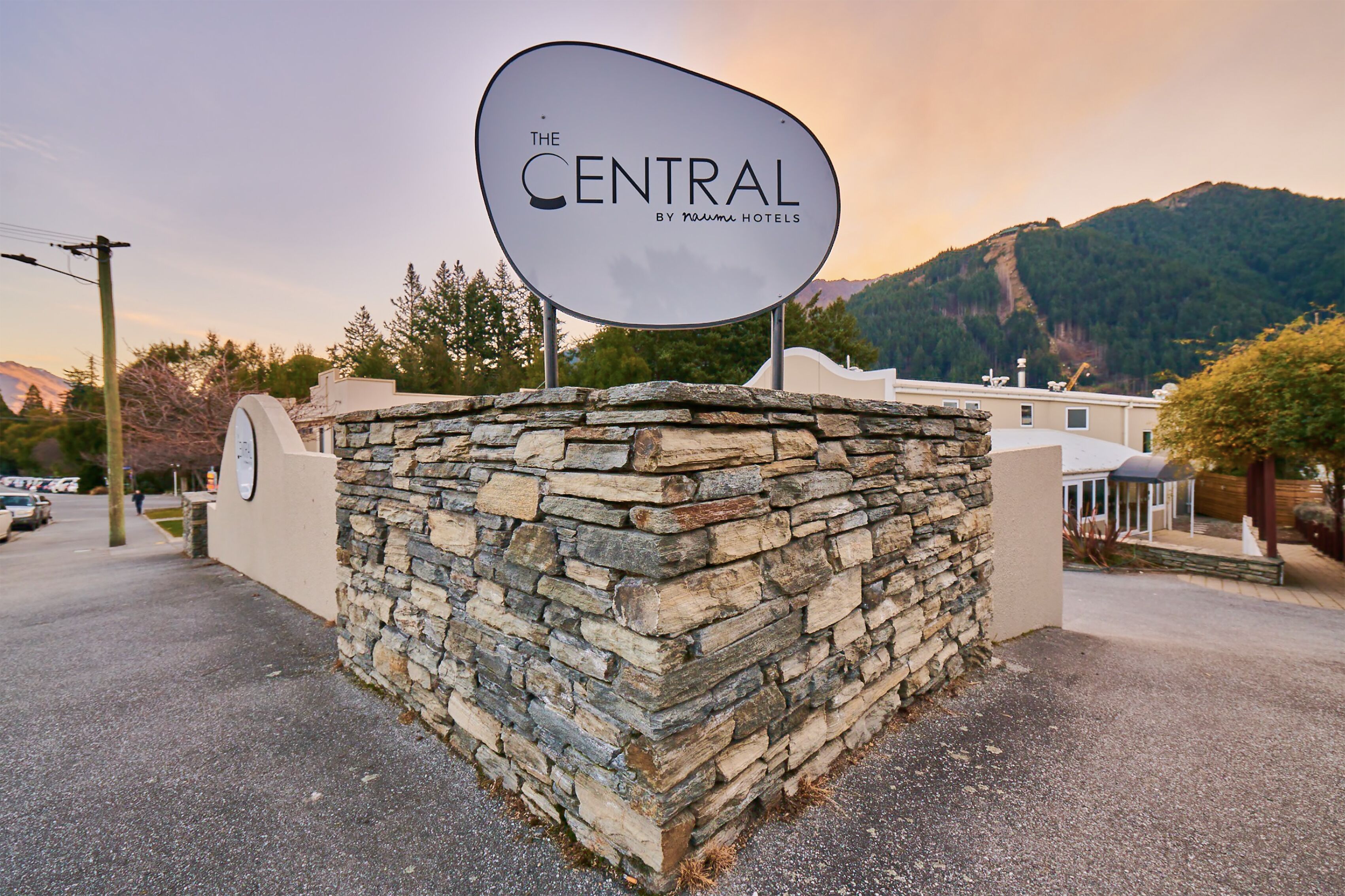 The Central Private