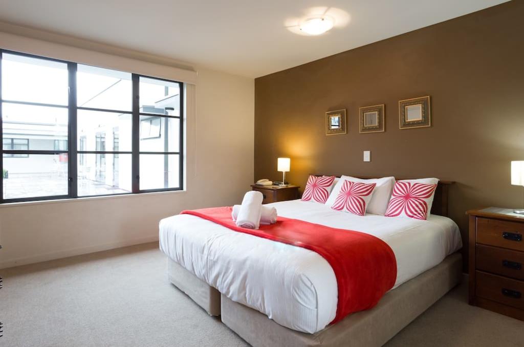 The Glebe Apartments