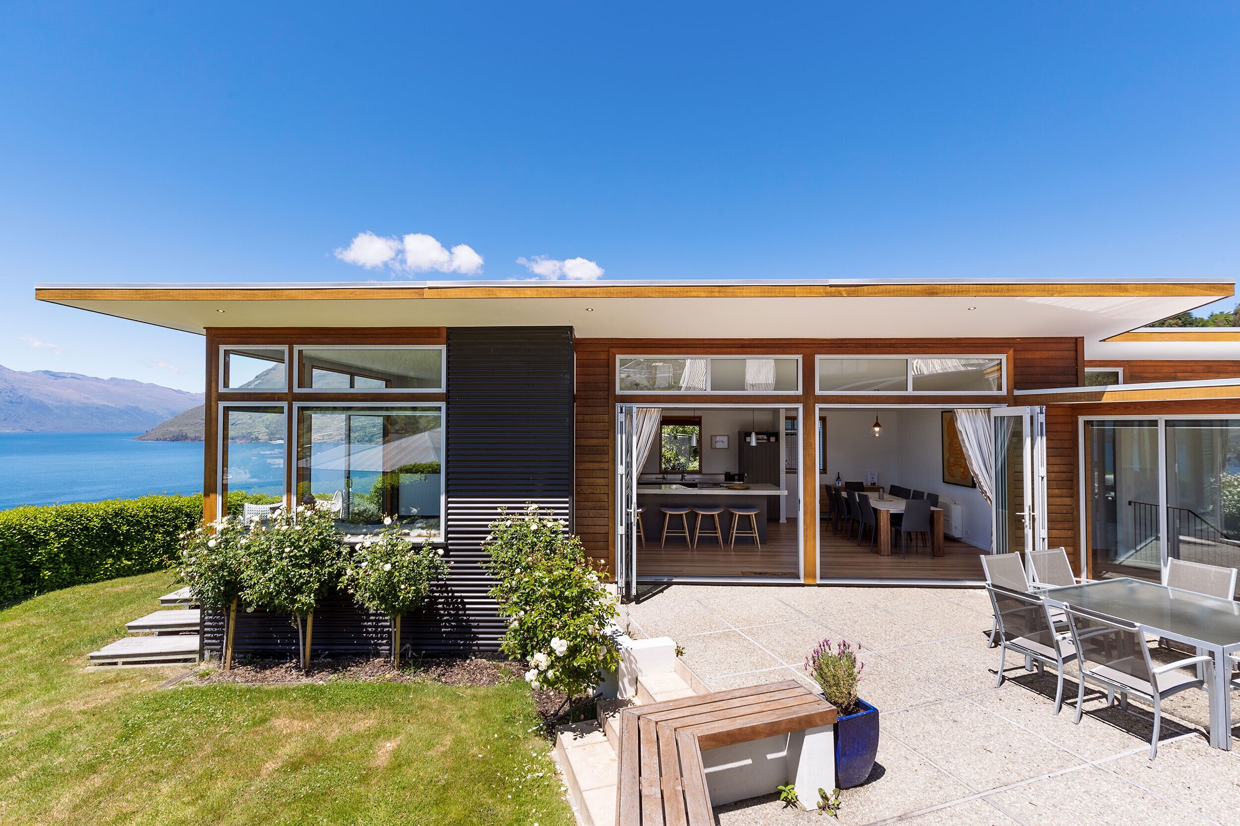 Whakata On Whitbourn