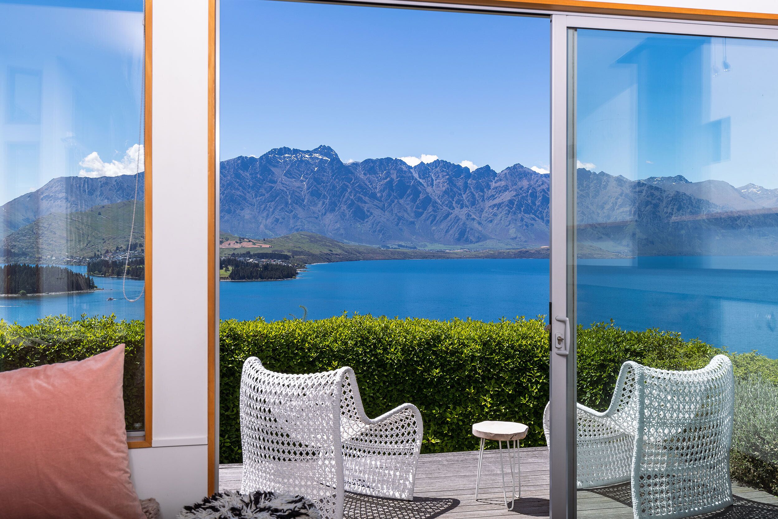 Whakata On Whitbourn