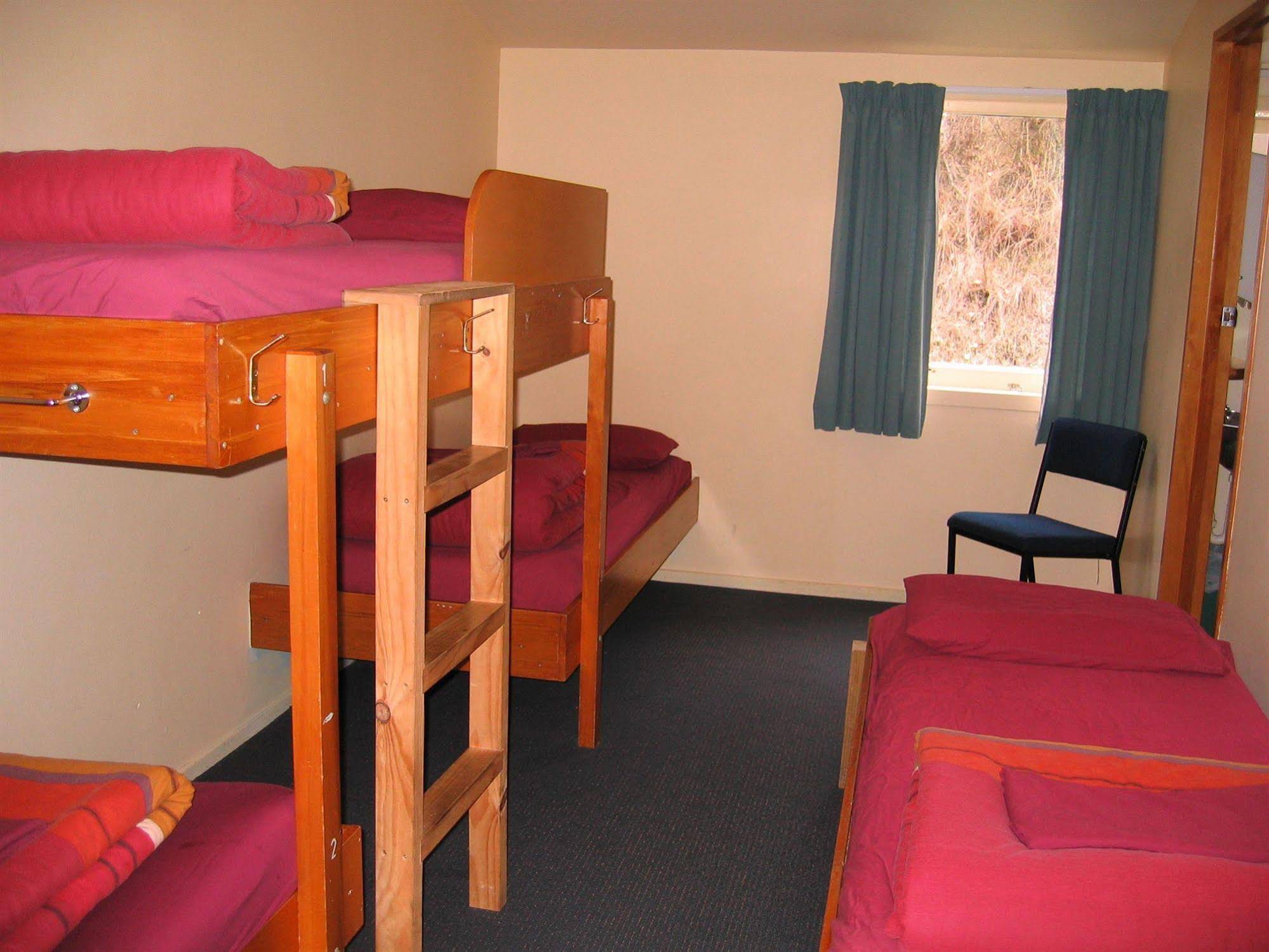 YHA Queenstown Lakefront