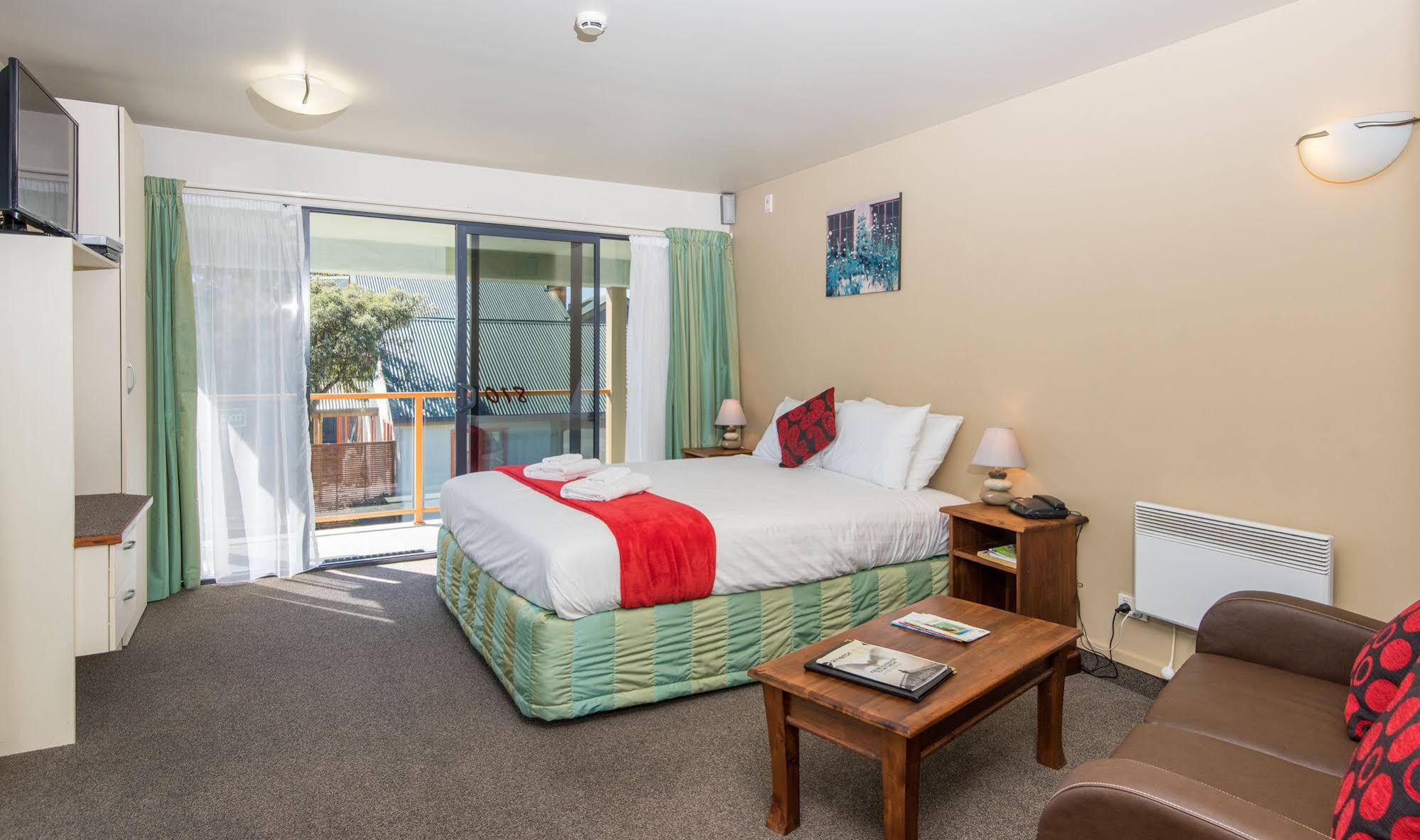 Gladstone Motel