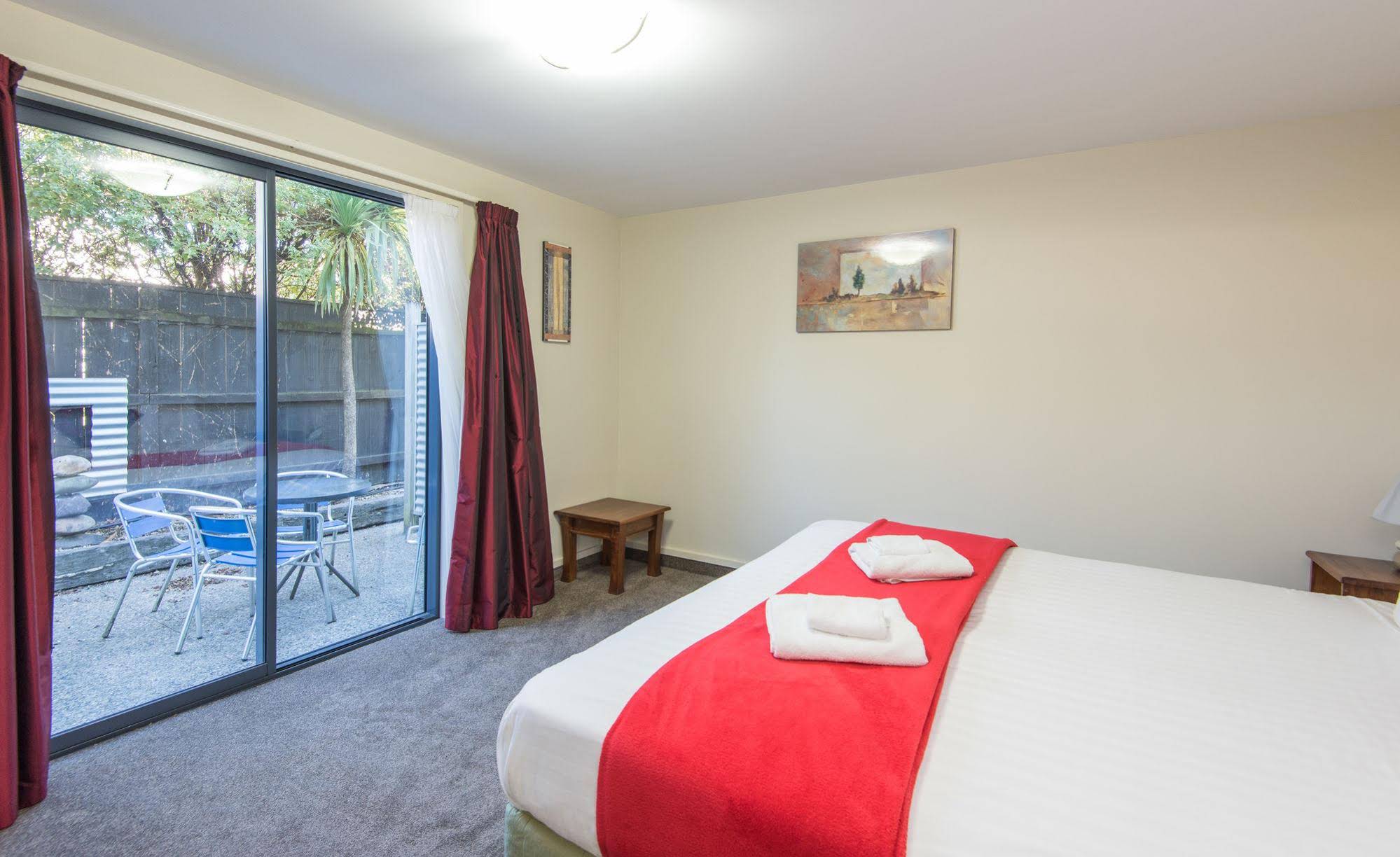Gladstone Motel
