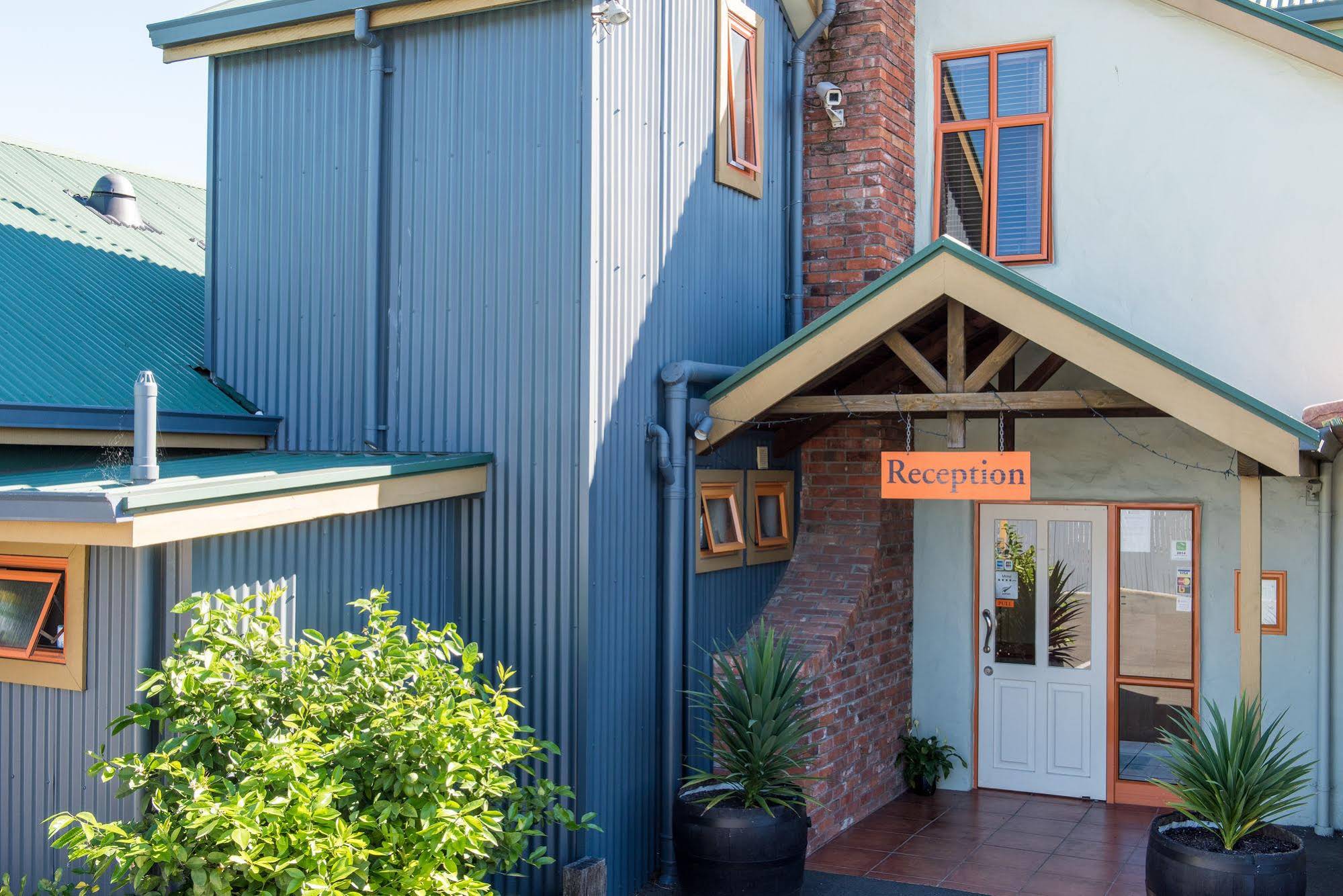 Gladstone Motel