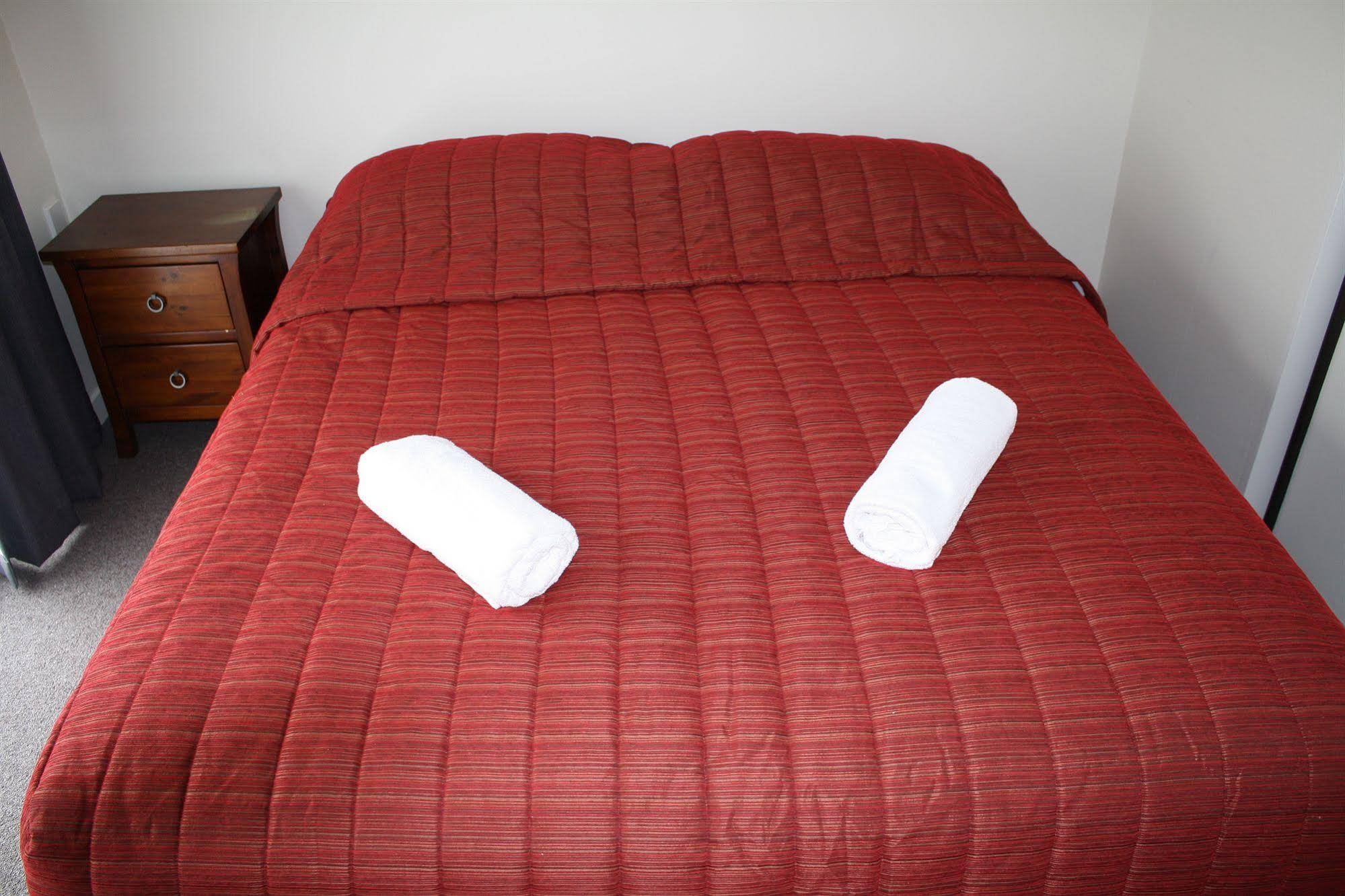 Oxford Court Motel