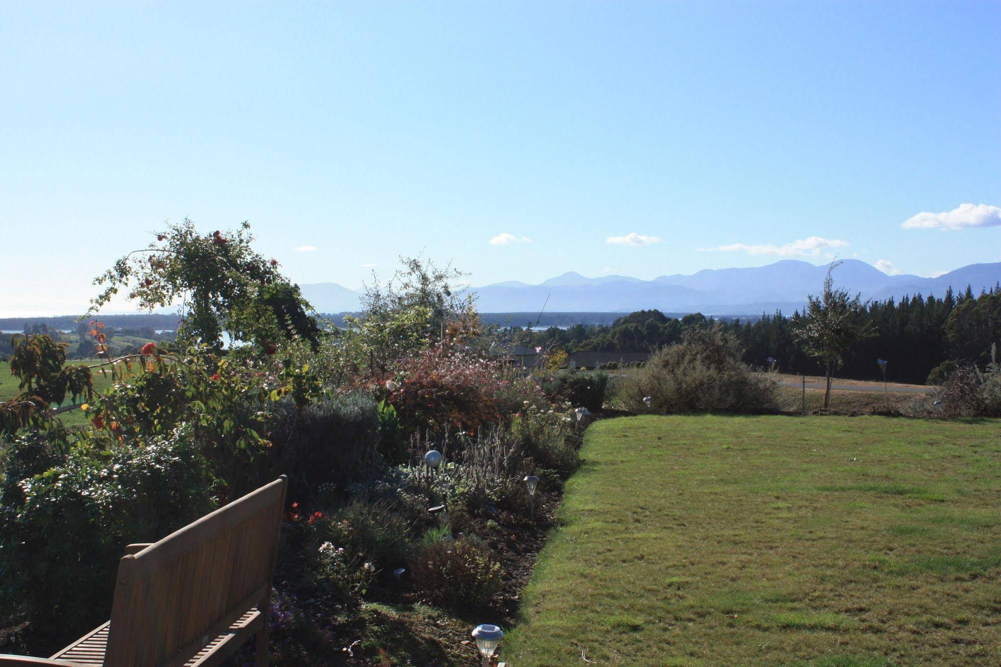 Redvale Ridge B&B
