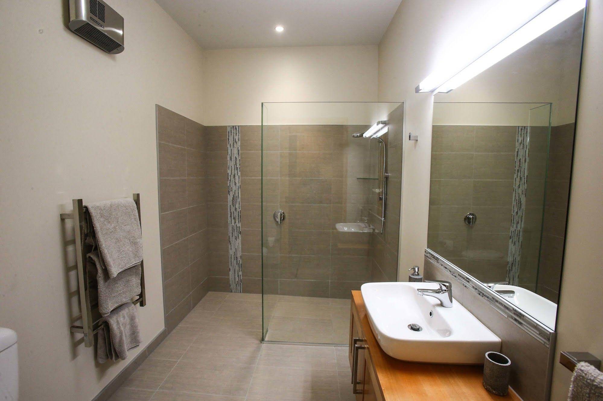 Redvale Ridge B&B