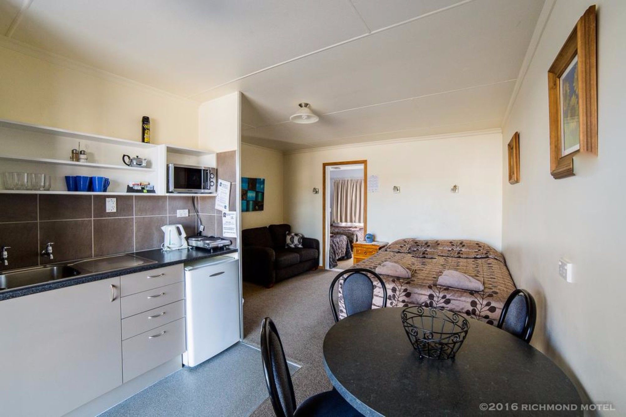 Richmond Motel & Top 10 Holiday Park
