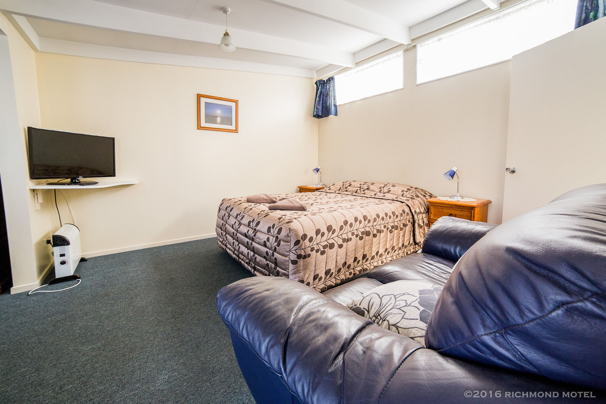 Richmond Motel & Top 10 Holiday Park