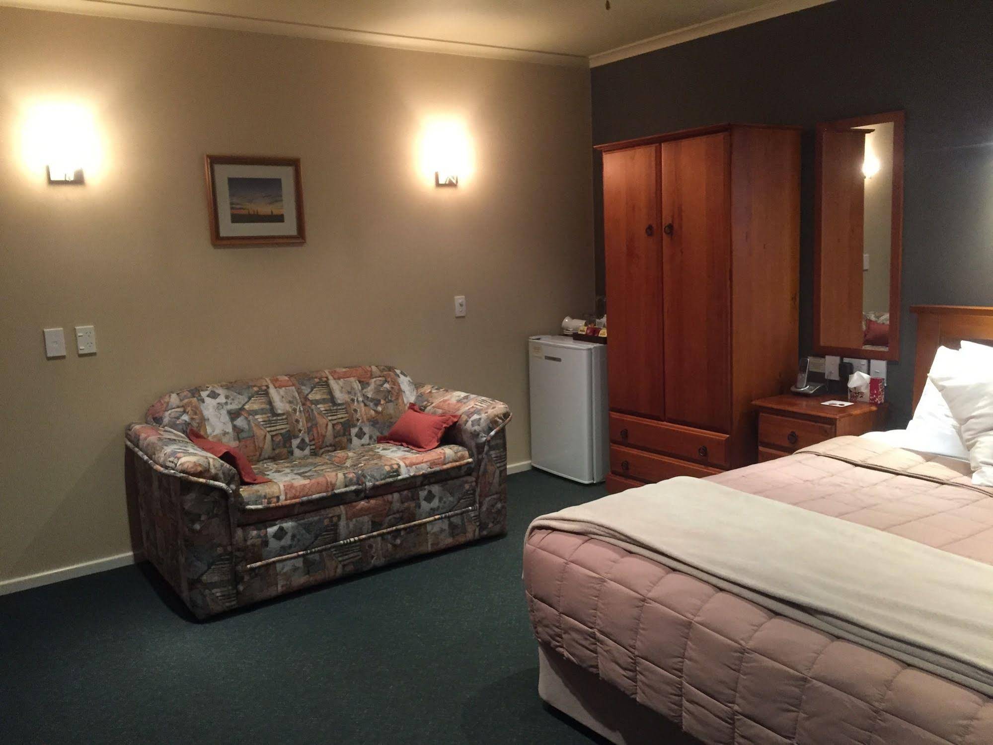 Lake Roxburgh Lodge