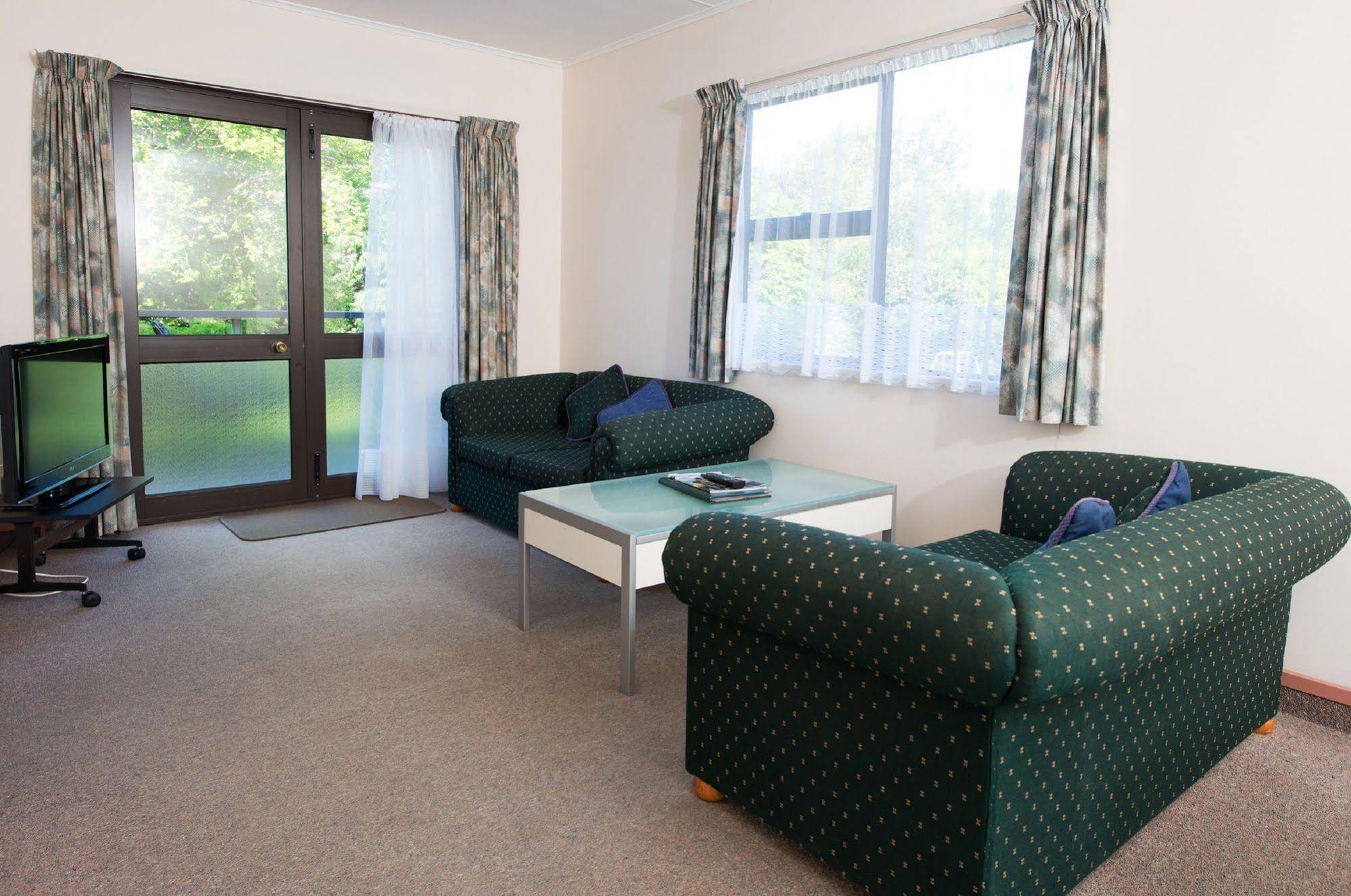 Golden Bay Motel