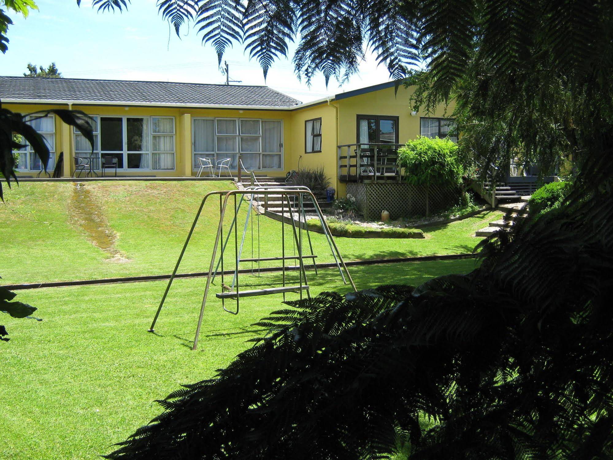 Golden Bay Motel