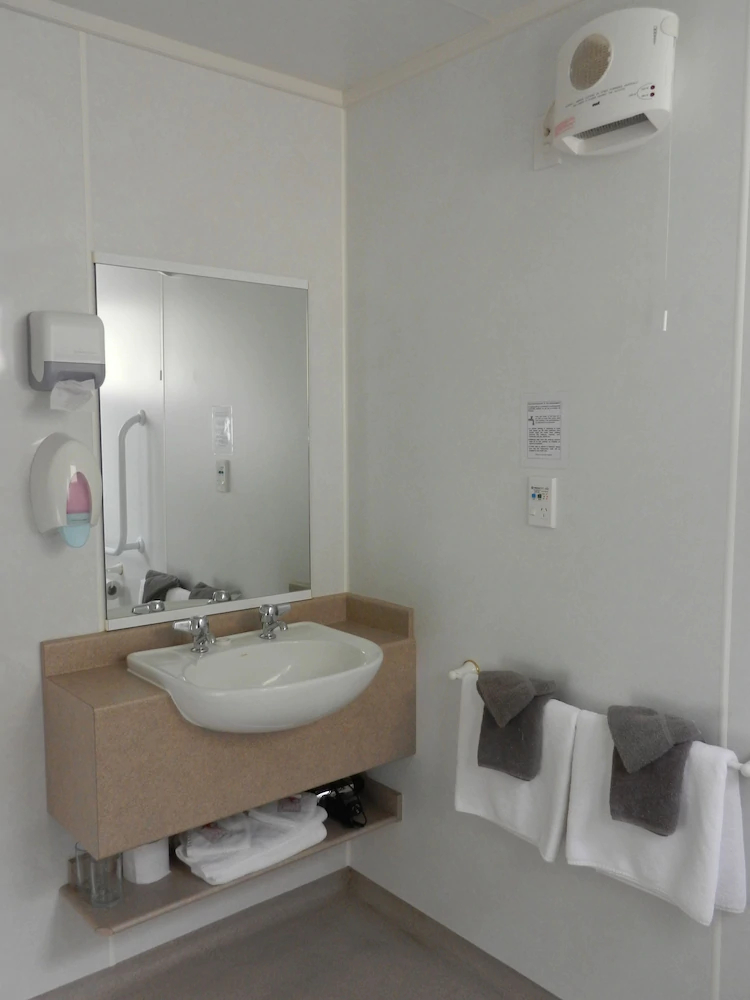 ASURE Amber Court Motel Te Anau