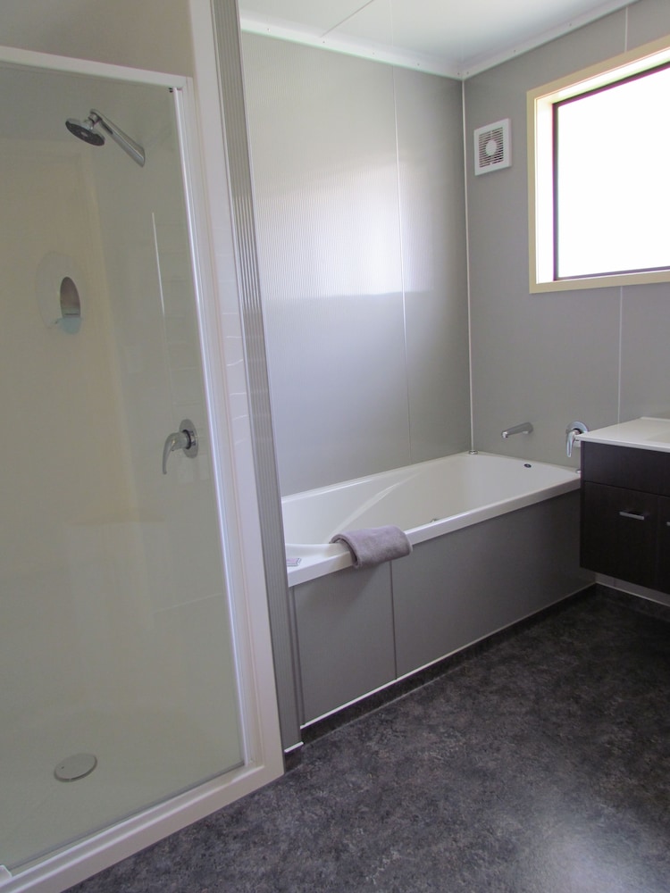 ASURE Amber Court Motel Te Anau