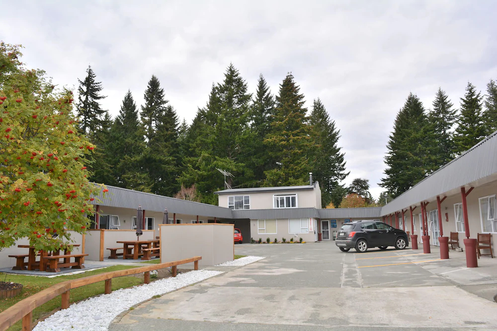 ASURE Amber Court Motel Te Anau