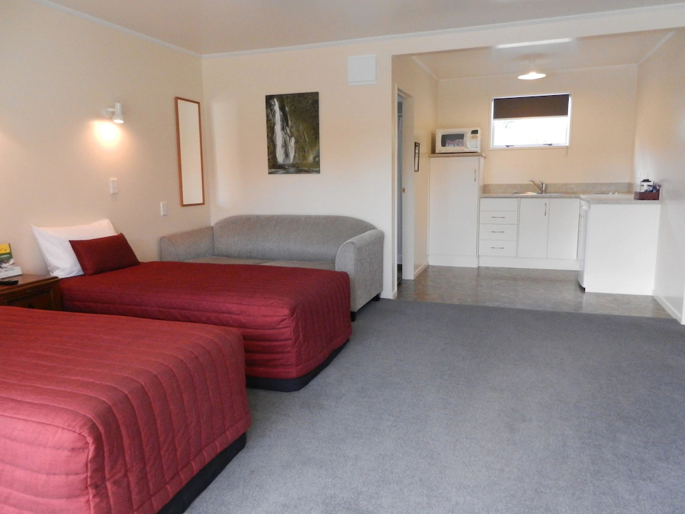 ASURE Amber Court Motel Te Anau