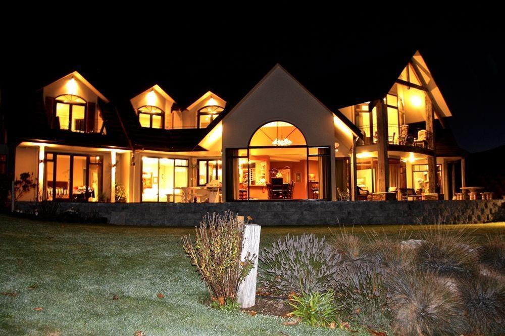 Dock Bay Lodge