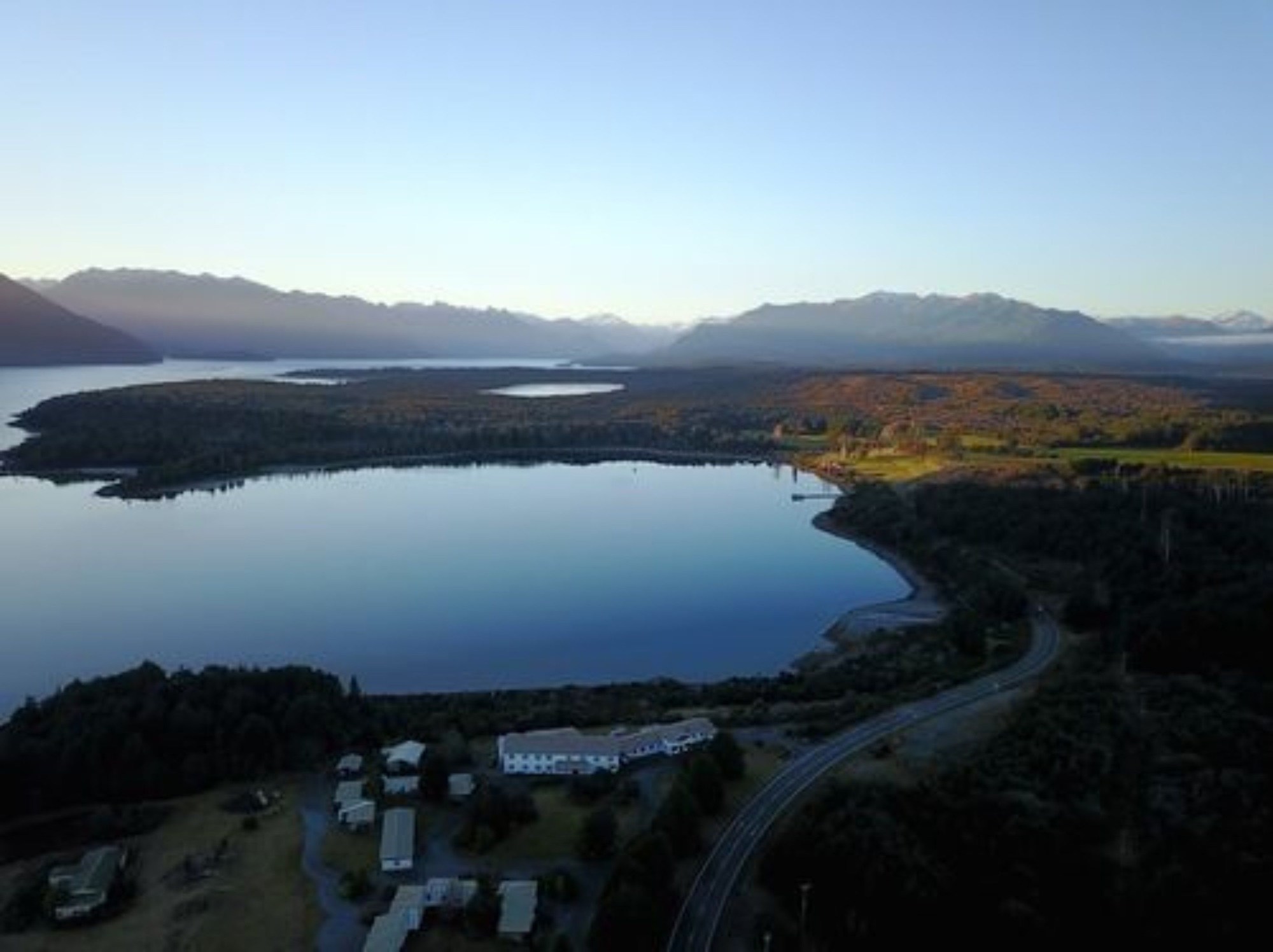 Fiordland National Park Lodge