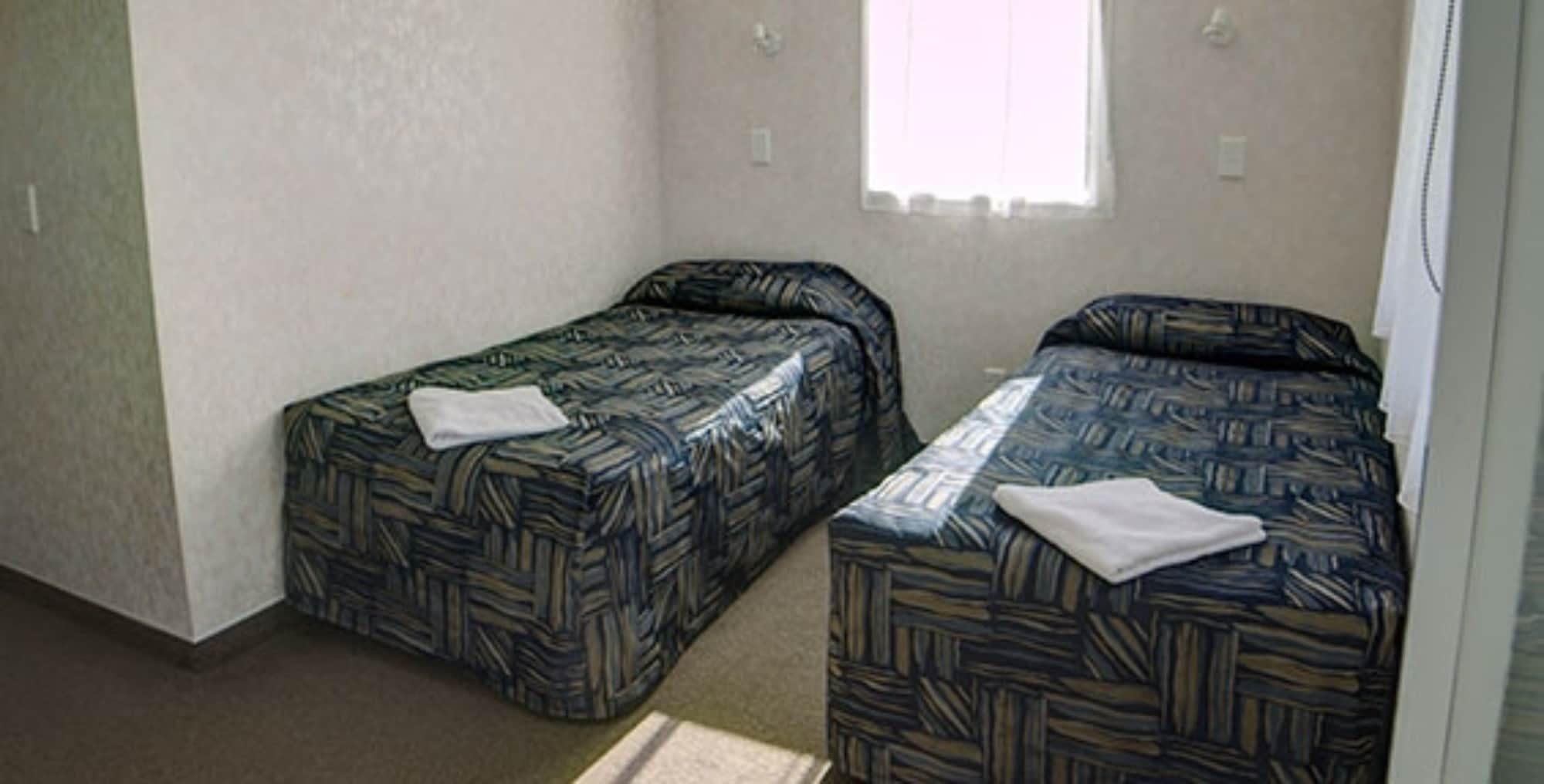 Parklands Motel