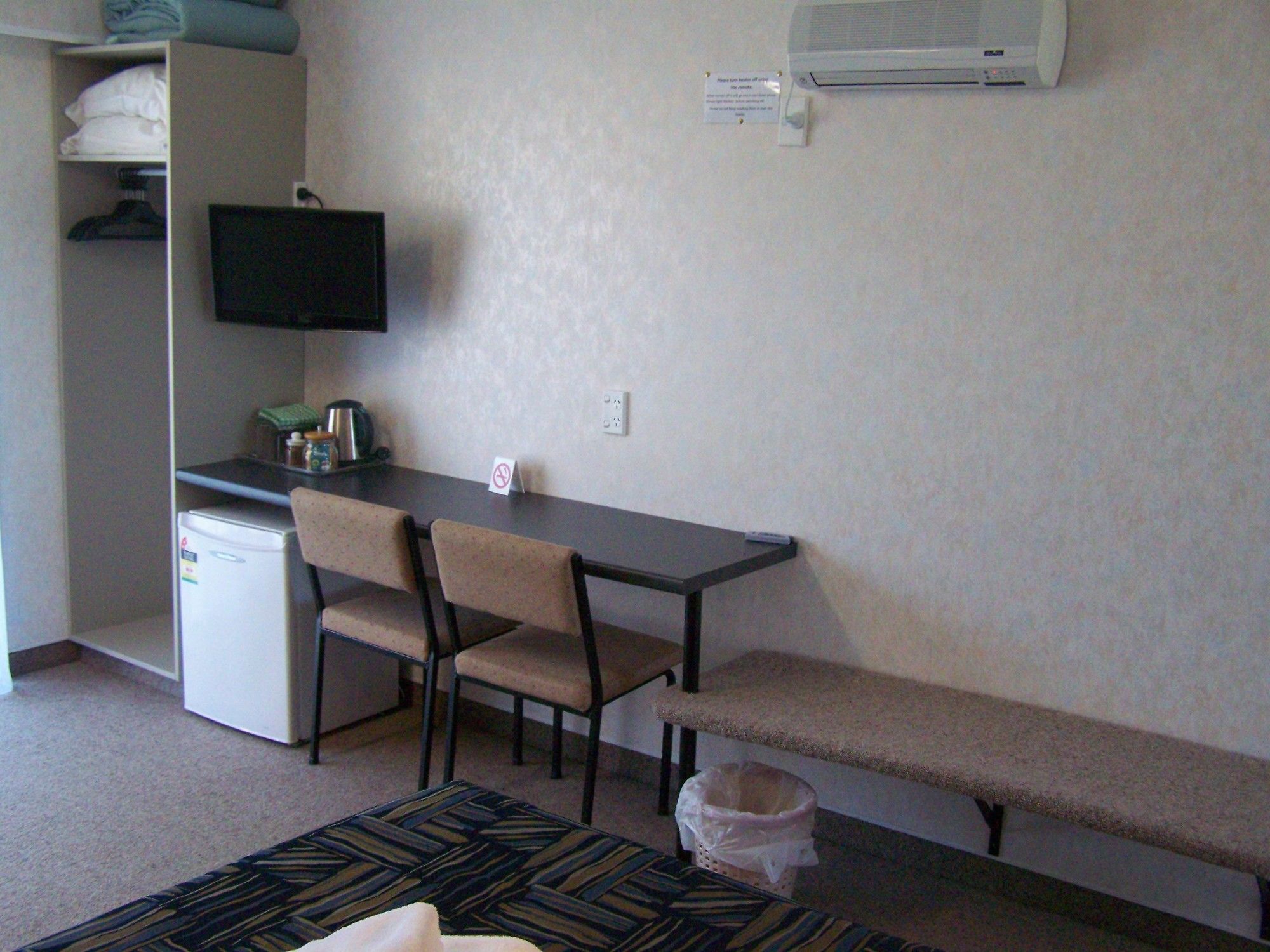 Parklands Motel