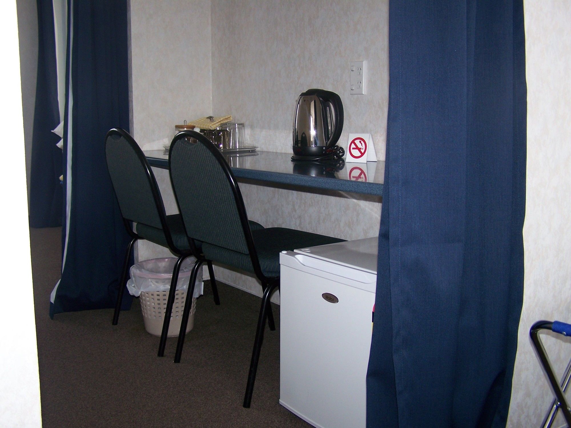Parklands Motel